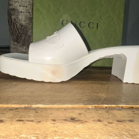 Gucci Rubber Sandals - Picture 6 of 9